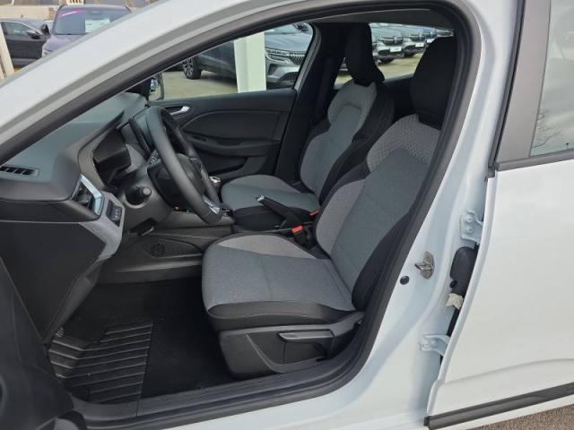 Renault Clio image 2