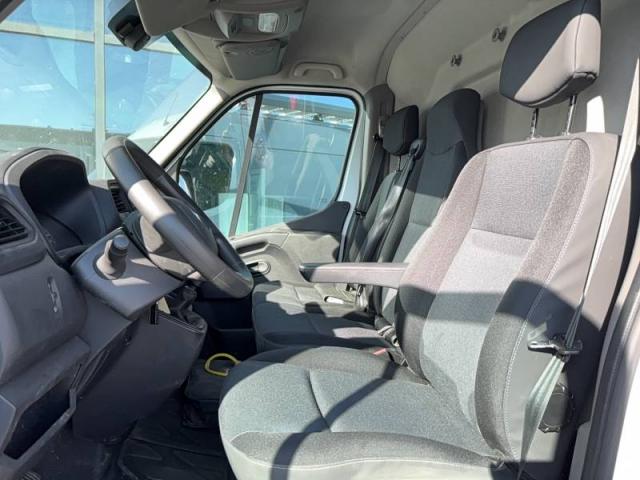 Renault Master image 4