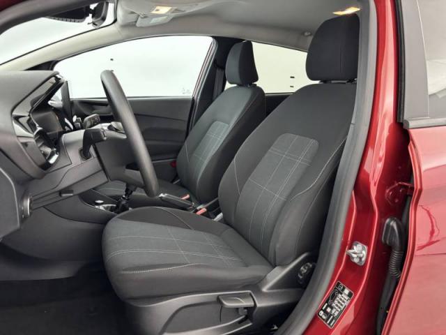 Ford Fiesta image 9