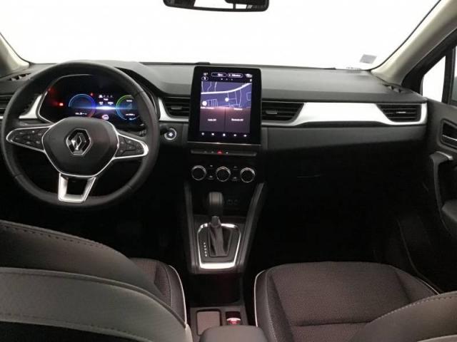 Renault Captur image 2