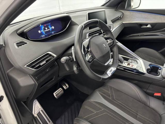 Peugeot 3008 image 1