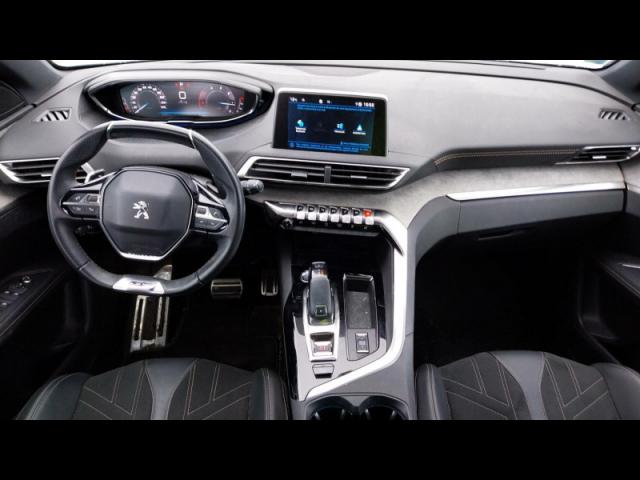 Peugeot 3008 image 2