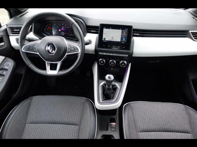 Renault Clio image 6