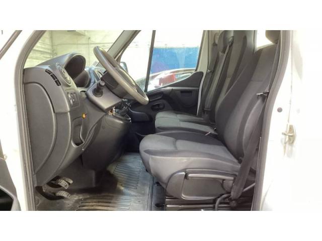 Renault Master image 6