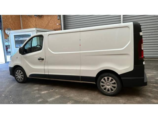 Renault Trafic image 7
