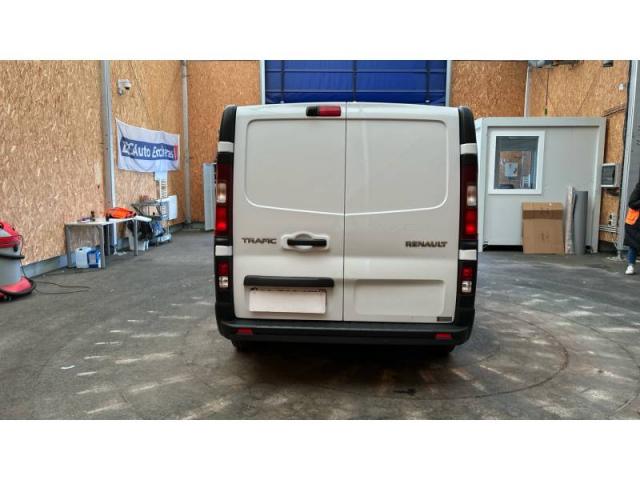 Renault Trafic image 8