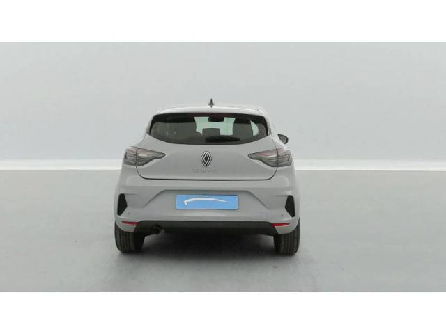 Renault Clio image 9