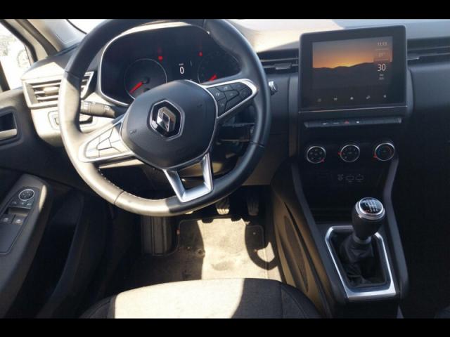Renault Clio image 2