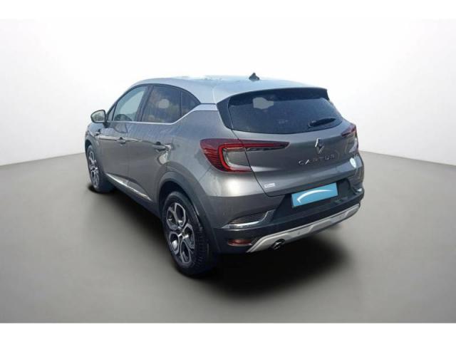 Renault Captur image 8