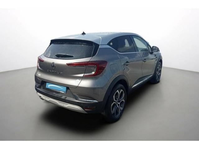 Renault Captur image 1