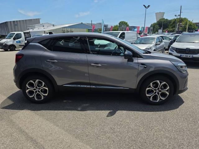 Renault Captur image 8