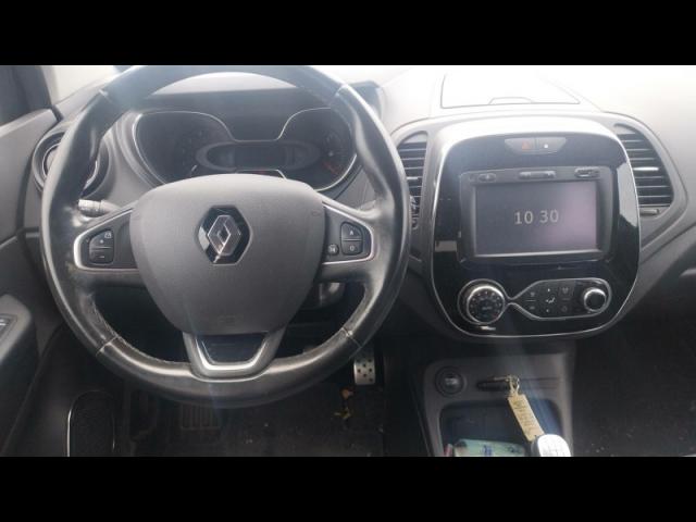 Renault Captur image 8