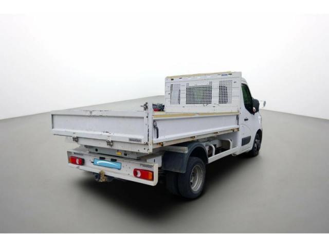 Renault Master image 1