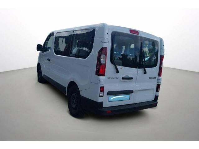 Renault Trafic image 2
