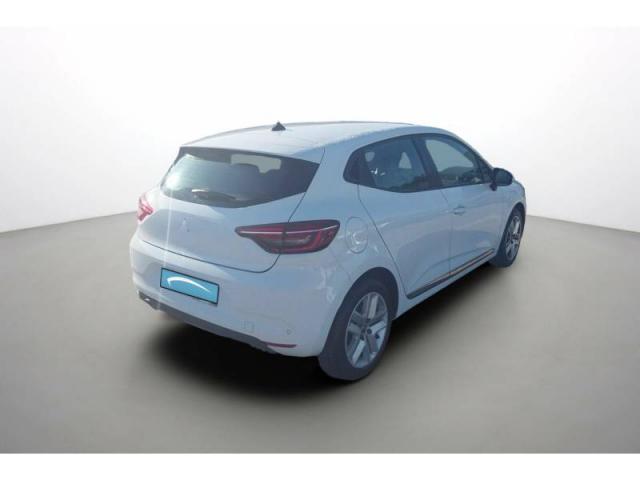 Renault Clio image 2