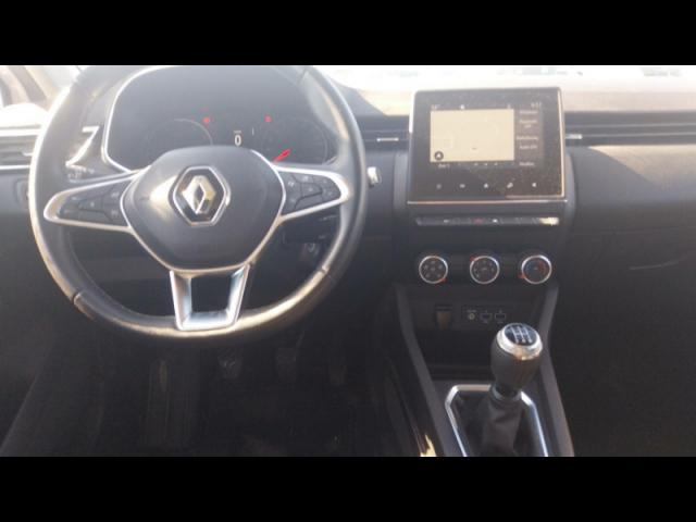 Renault Clio image 2