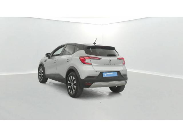 Renault Captur image 2