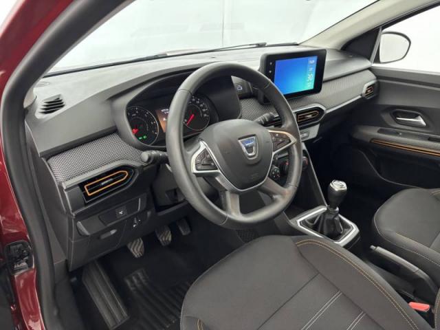 Dacia Sandero image 1