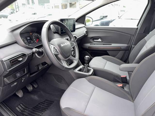 Dacia Sandero image 8