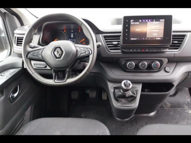 Renault Trafic image 6