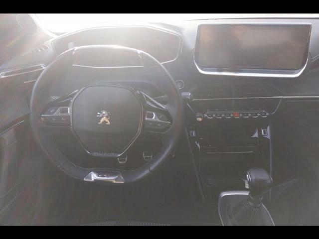 Peugeot 2008 image 5
