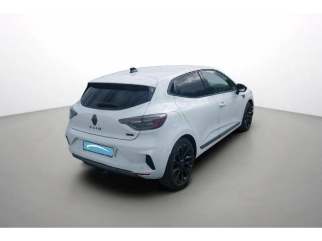 Renault Clio image 2