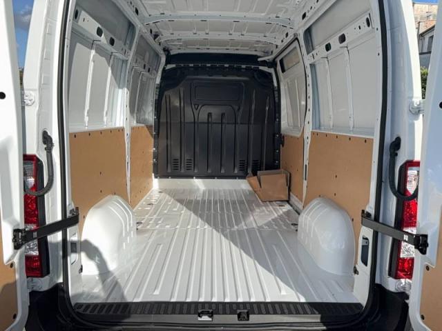 Renault Master image 5