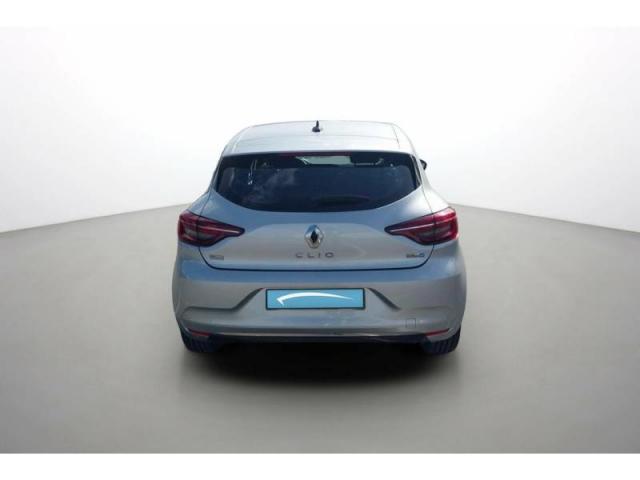 Renault Clio image 8