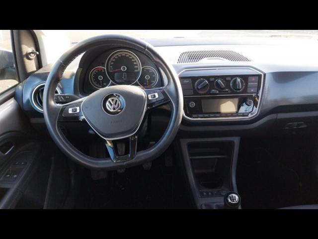 Volkswagen Up! image 7
