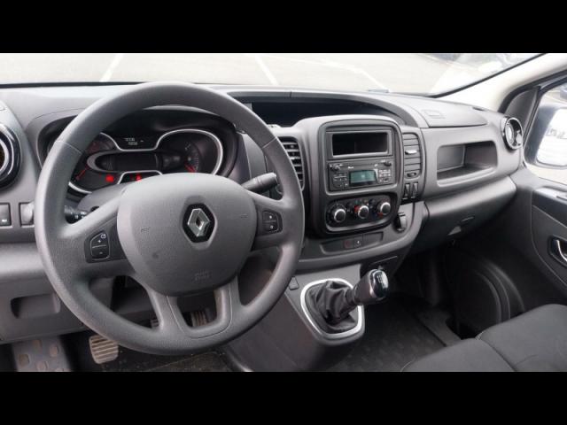 Renault Trafic image 3