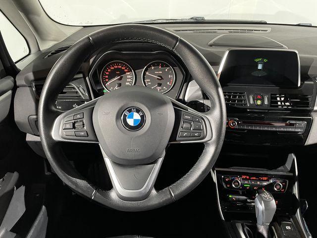 Bmw Serie 2 image 2