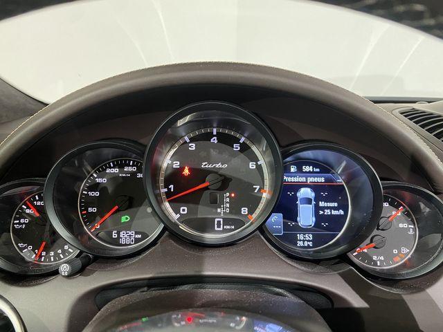 Porsche Cayenne image 9