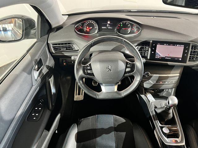 Peugeot 308 image 4
