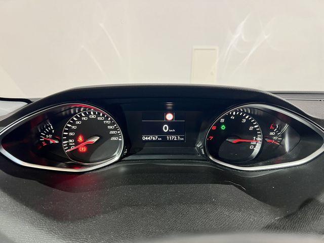Peugeot 308 image 6