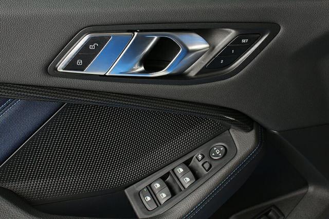 Bmw Série 1 image 3