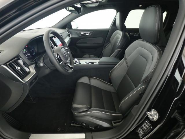 Volvo V60 image 3