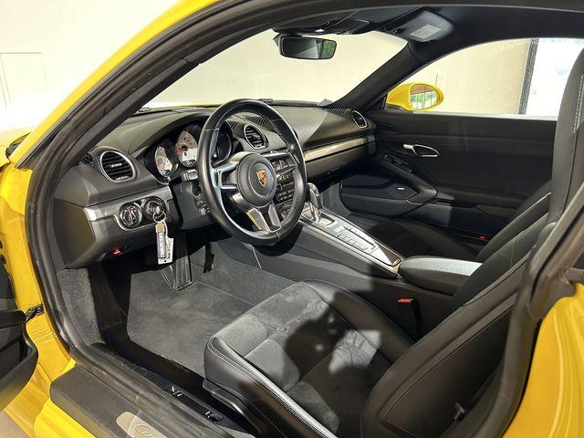 Porsche 718 Cayman image 5