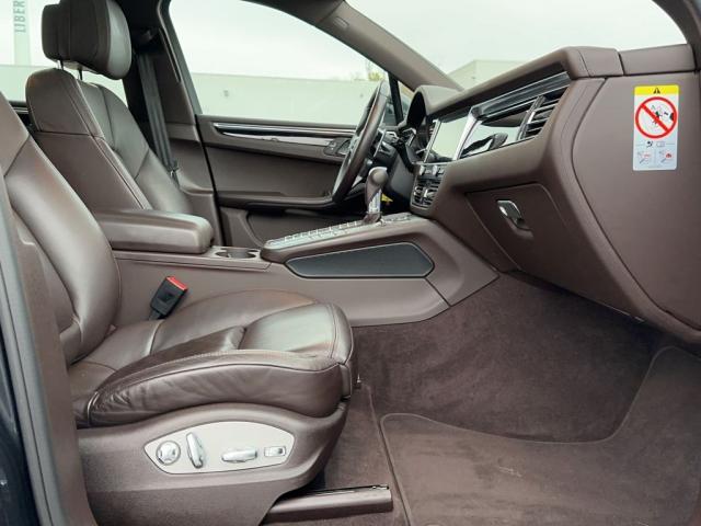 Porsche Macan image 3