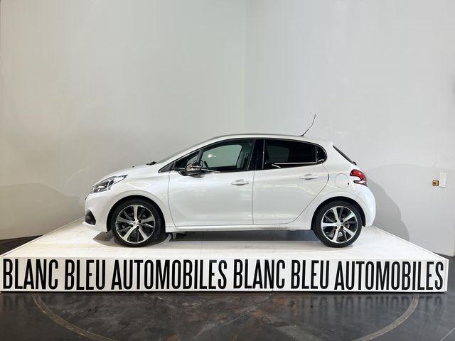 Peugeot 208 image 4