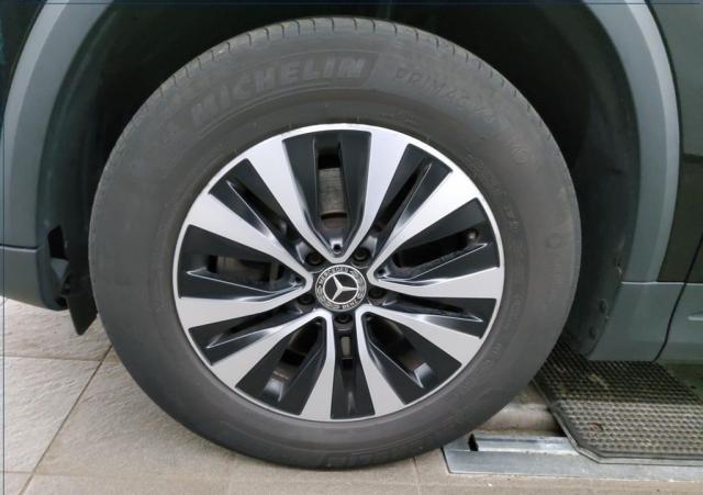 Mercedes Benz Gla image 5