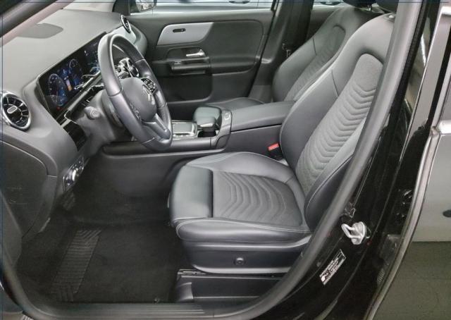 Mercedes Benz Gla image 7