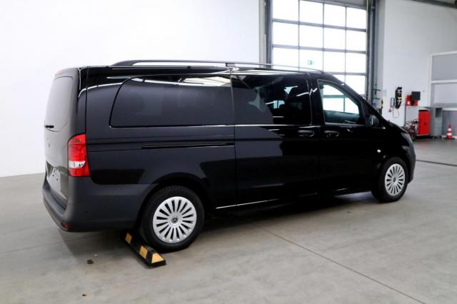Mercedes Benz Vito image 6