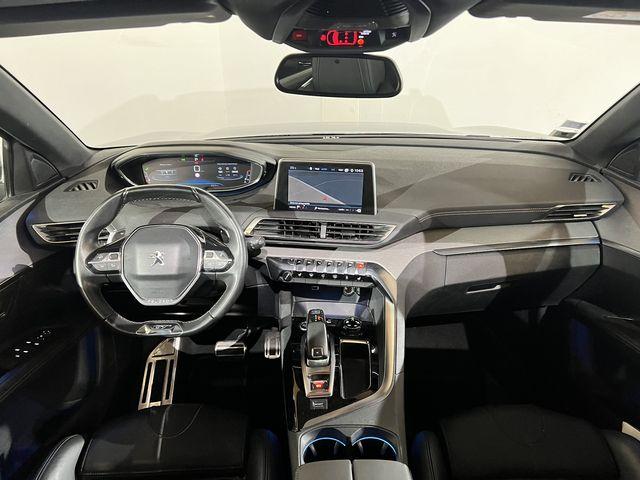 Peugeot 3008 image 2