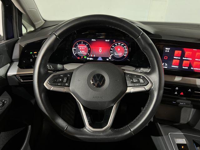 Volkswagen Golf image 6