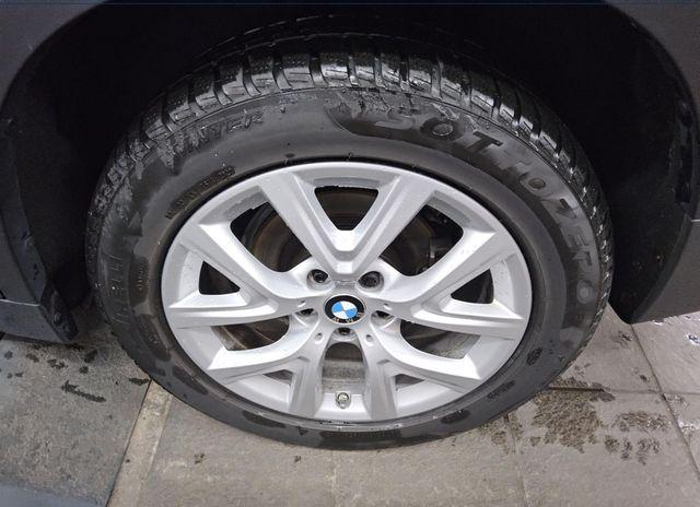 Bmw X1 image 1