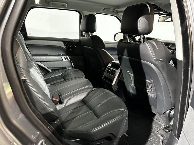 Land Rover Range Rover Sport image 2