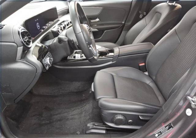 Mercedes Benz Cla image 1