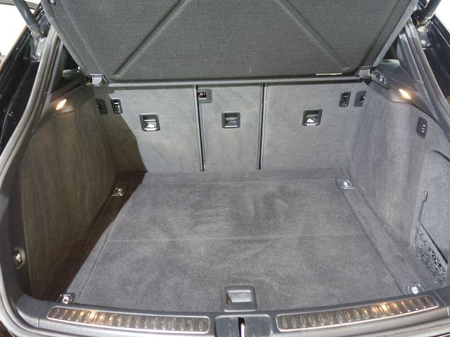 Porsche Macan image 3