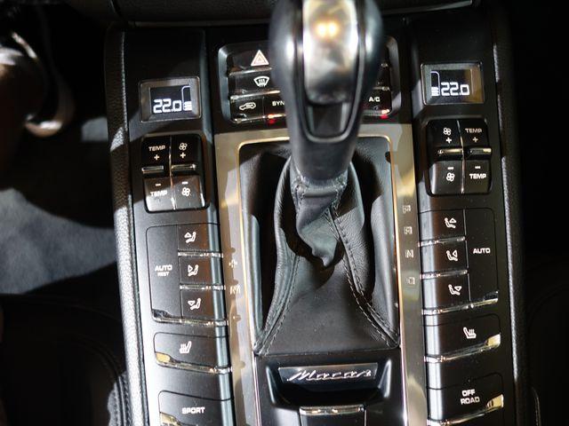 Porsche Macan image 8