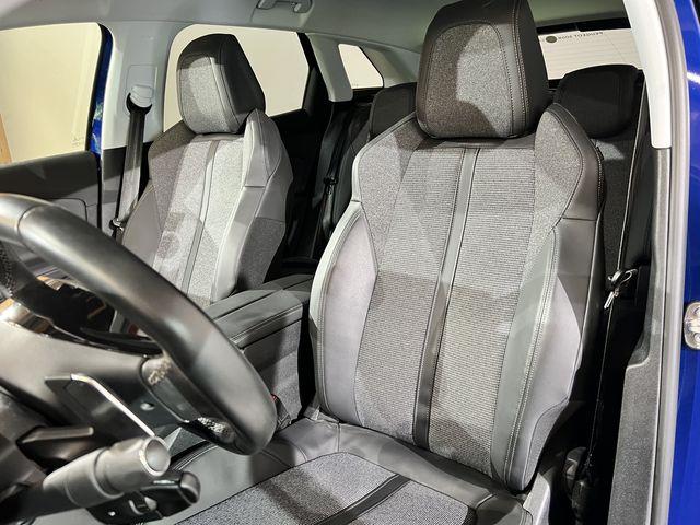 Peugeot 3008 image 3